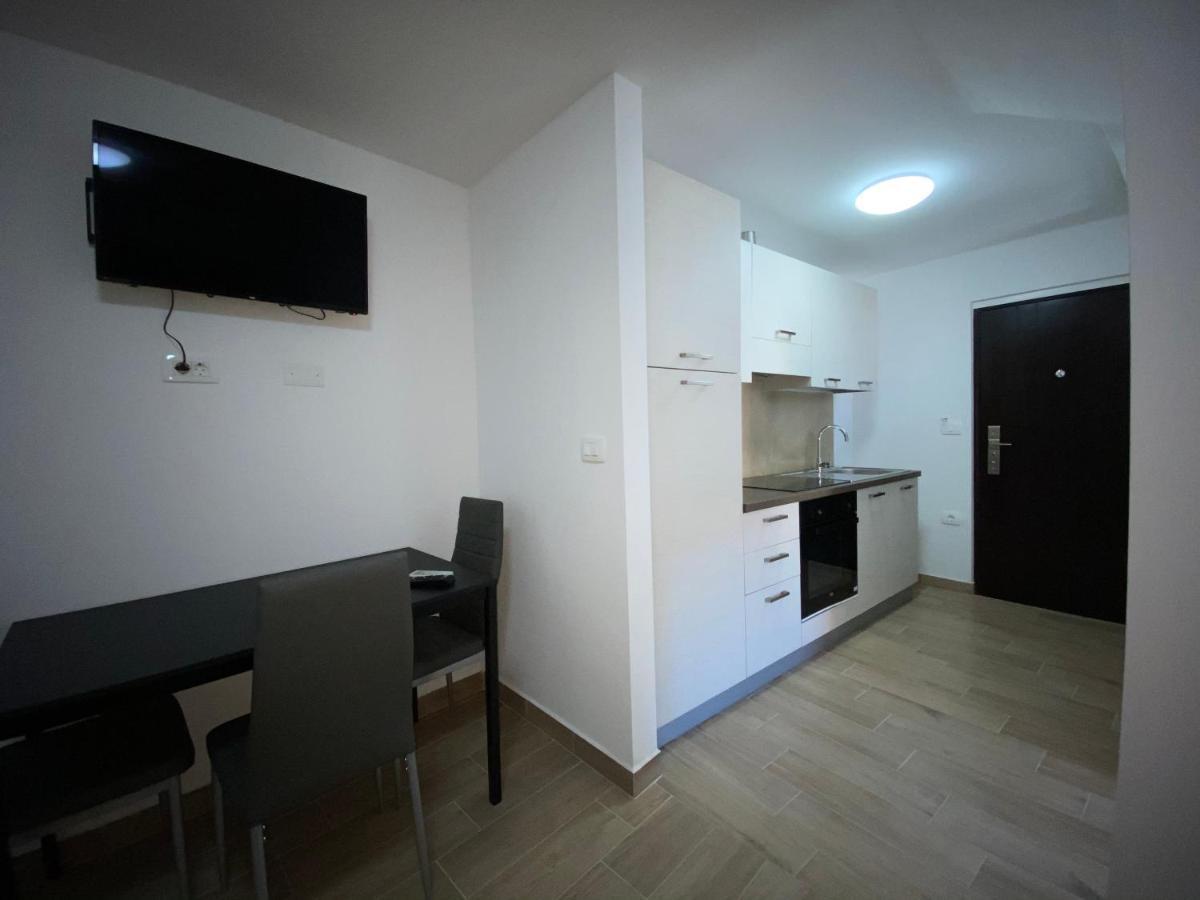 קופר Apartments Lina מראה חיצוני תמונה